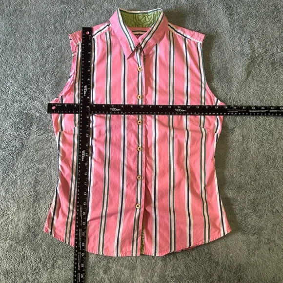 Robert Graham Pink Striped Sleeveless Button Down Shirt Size 6 - Picture 8 of 8